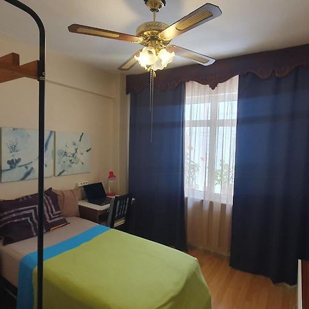 Feeling At Home In Istanbul Center 5 Minutes Walk To The Atakoey Metro Station & Metrobus Екстер'єр фото